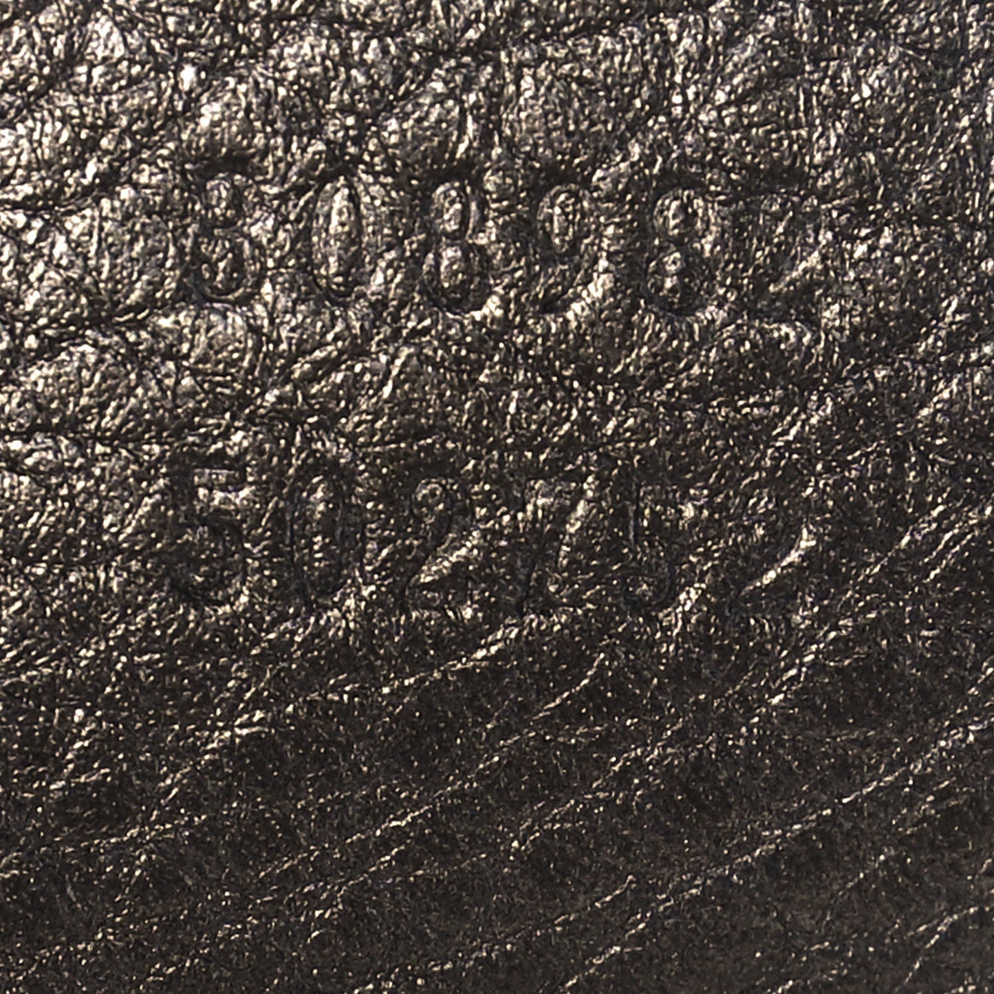 Metallic Pebbled Calfskin Medium Soho Chain Shoulder Bag Sasso