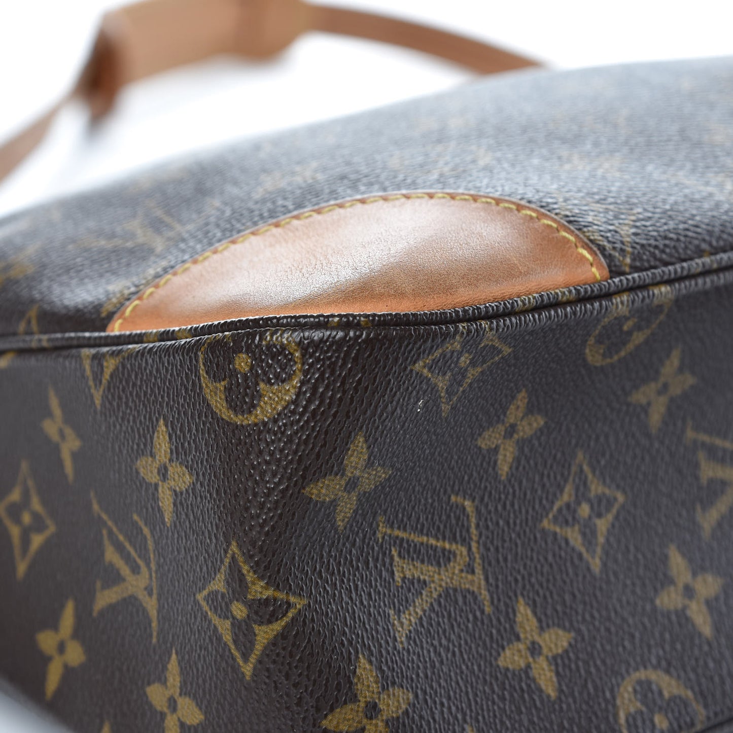 Monogram Boulogne 30