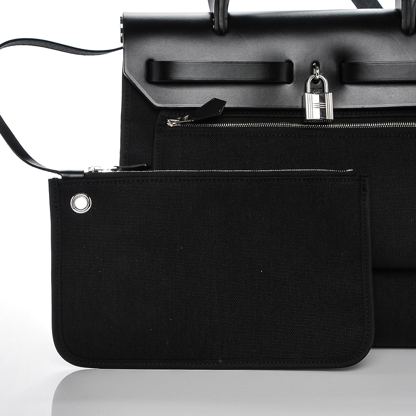 Military Toile Vache Hunter Herbag Zip PM 31 Black