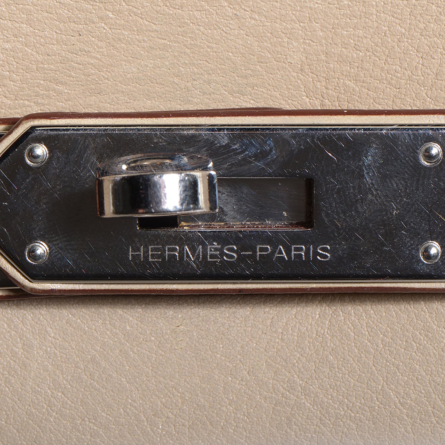 Hermes Swift Kelly Retourne 32 Parchemin 17 of 20