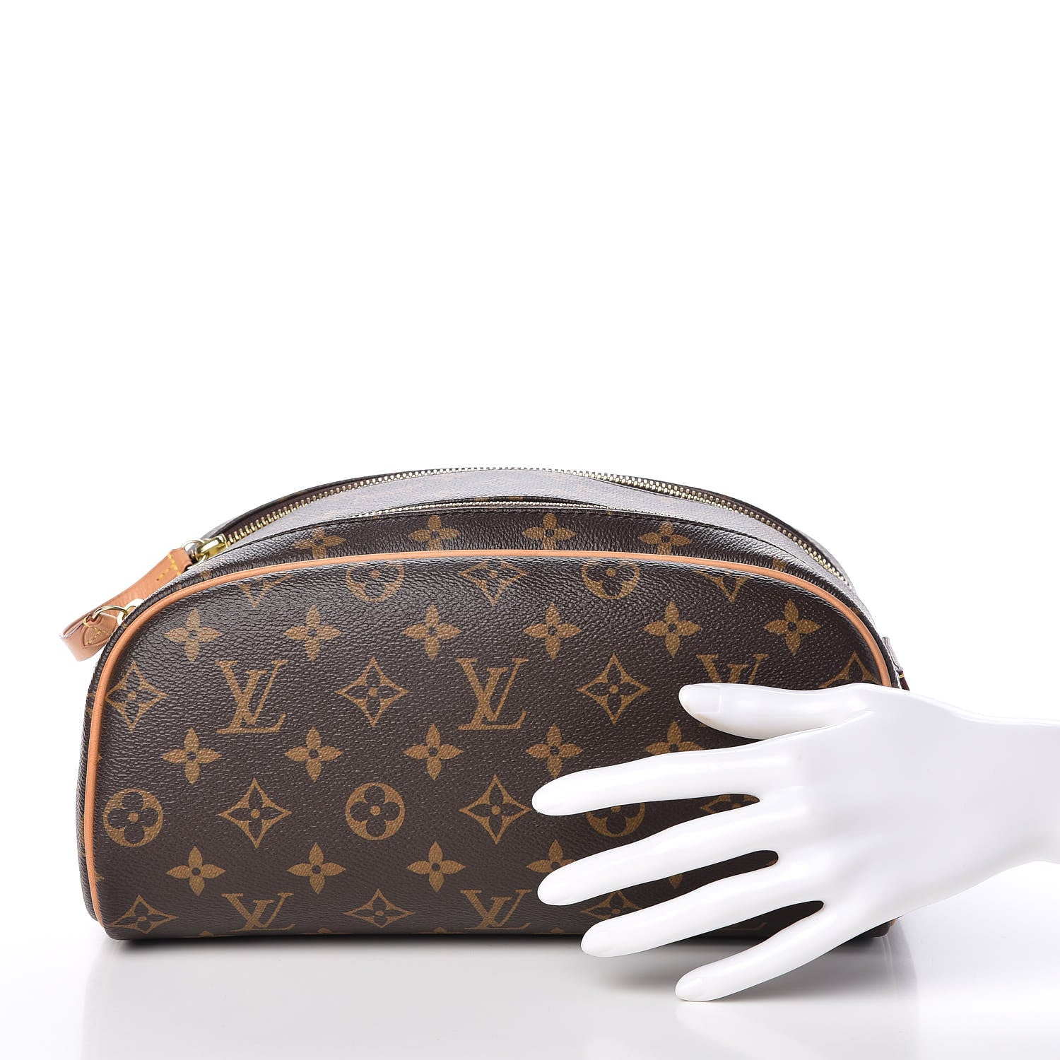 Louis Vuitton Monogram King Size Toiletry Bag 2 of 8