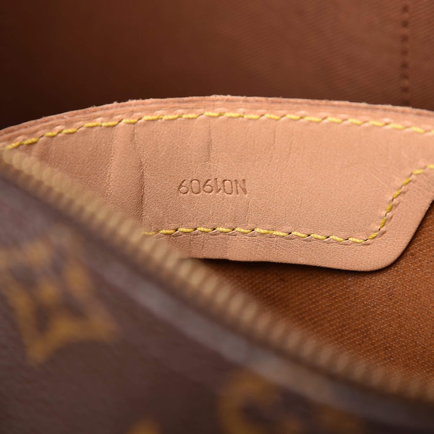 Louis Vuitton Monogram Sac Flanerie 45 7 of 11