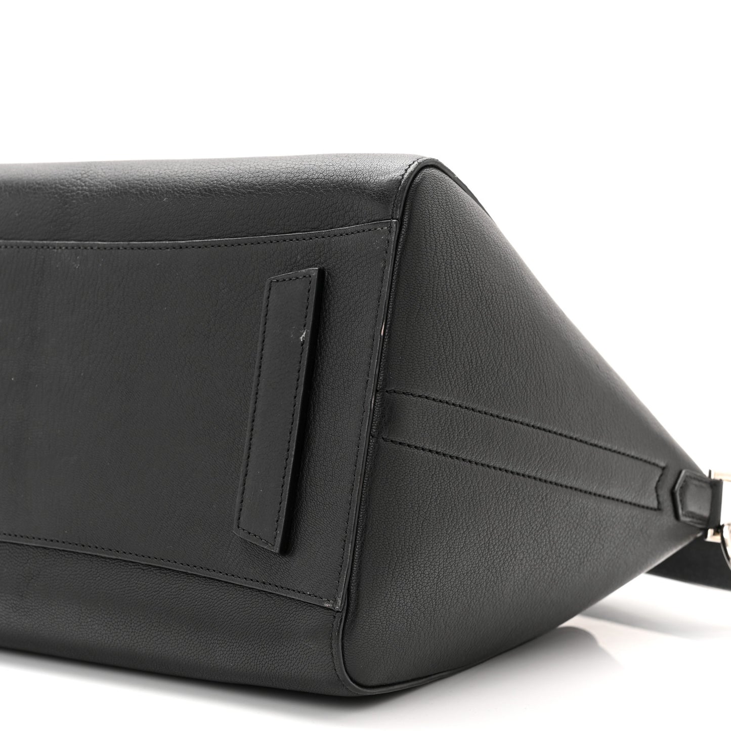 Sugar Goatskin Medium Antigona Black