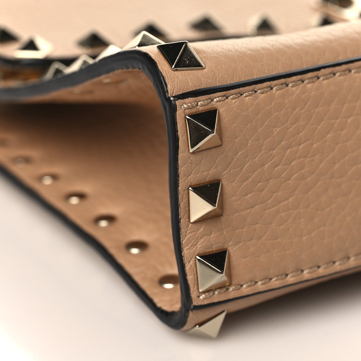 Valentino Garavani Pebbled Calfskin Medium Rockstud Flip Lock Crossbody Bag Skin Sorbet 7 of 8