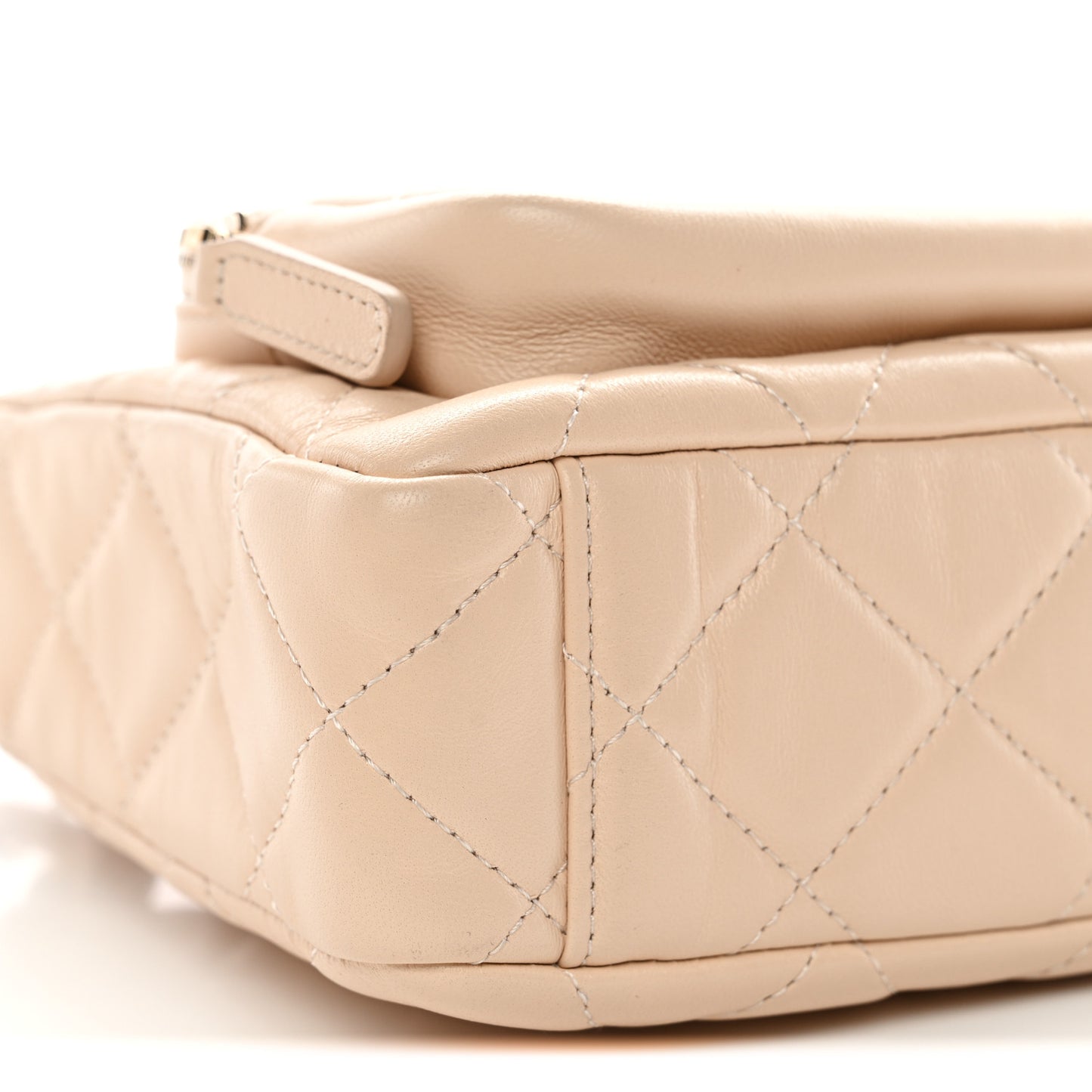Shiny Crumpled Lambskin Quilted Small Preppy Pocket Clutch With Chain Beige