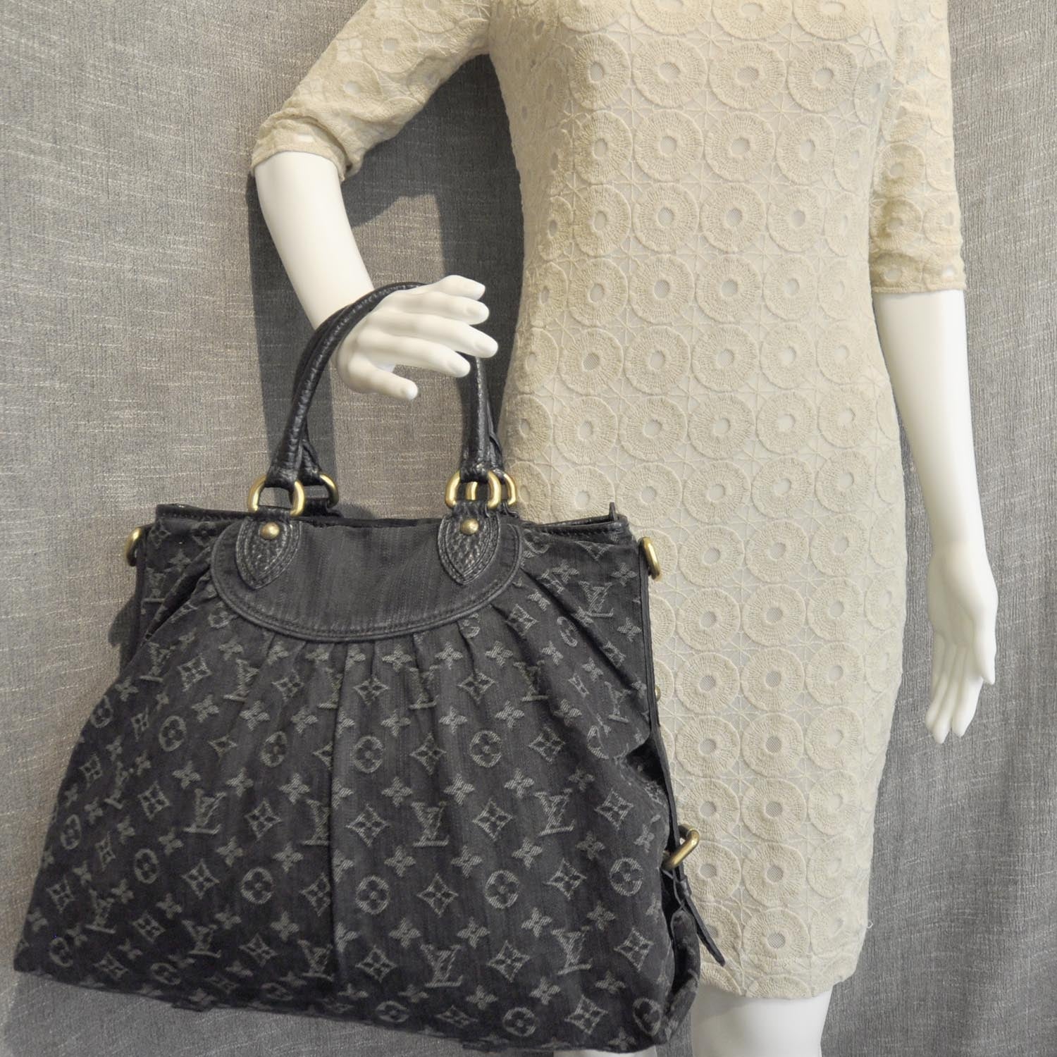 Louis Vuitton Denim Neo Cabby GM Black 3 of 8