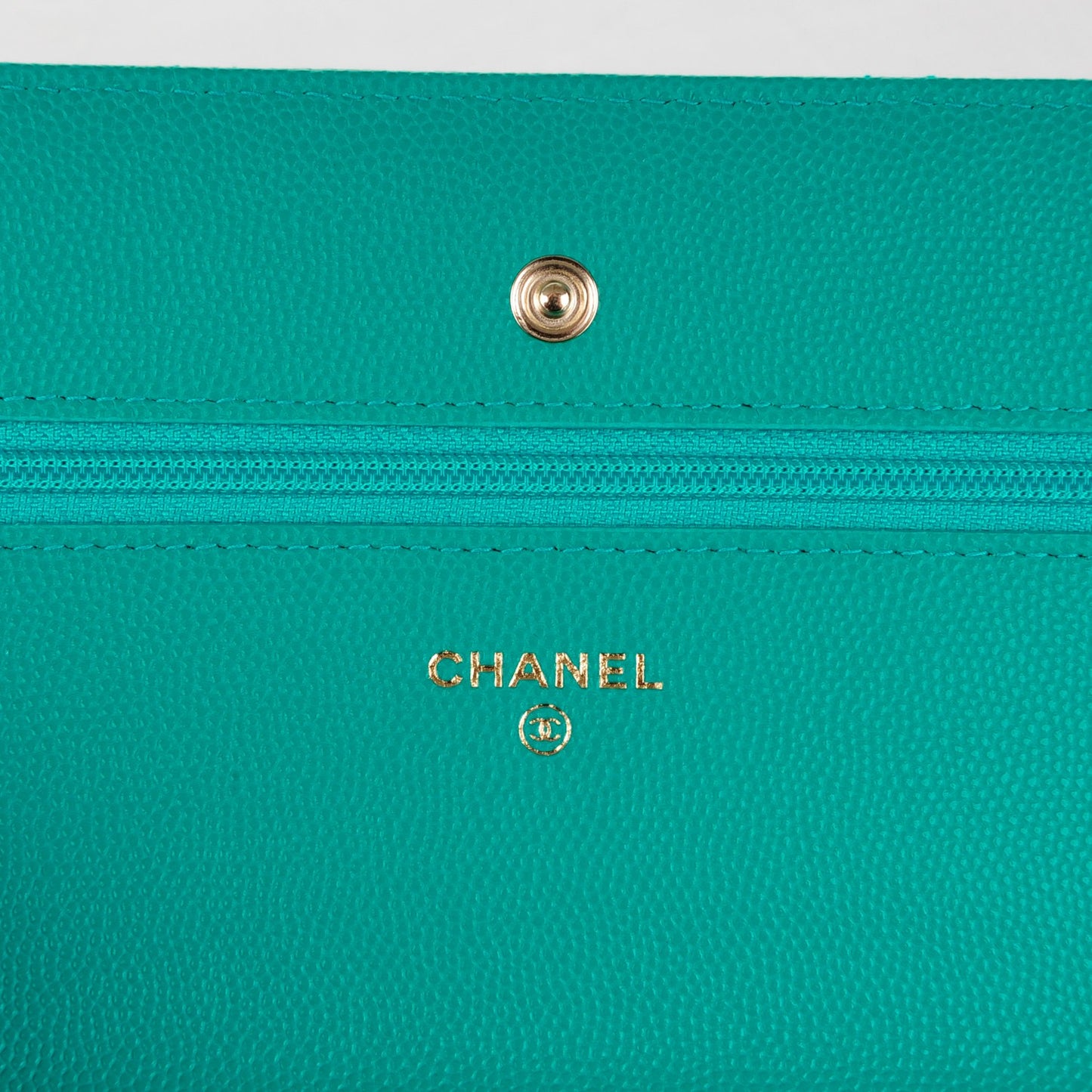 Caviar Quilted Wallet On Chain WOC Turquoise