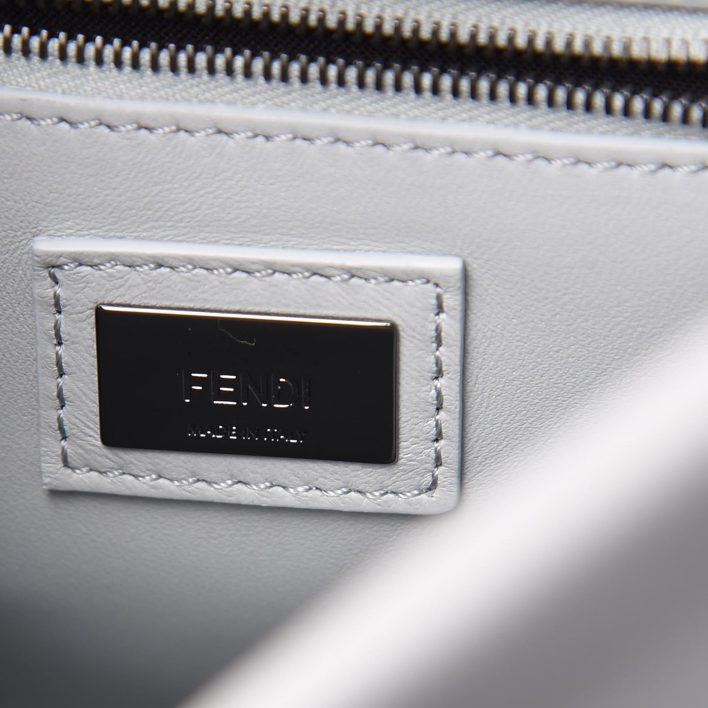 Vitello Seta Shiny Nappa Scalloped Studded Mini Peekaboo Iconic Satchel Grigio Perla