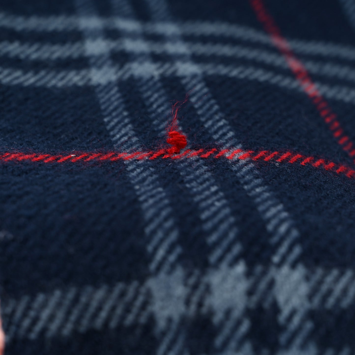 Lambswool Check Fringe Scarf Navy