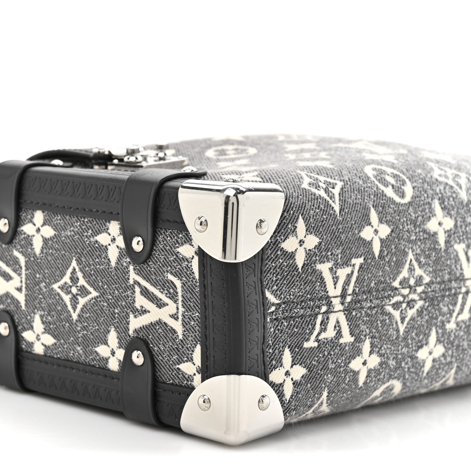 Louis Vuitton Monogram Jacquard Denim Side Trunk Grey 9 of 9
