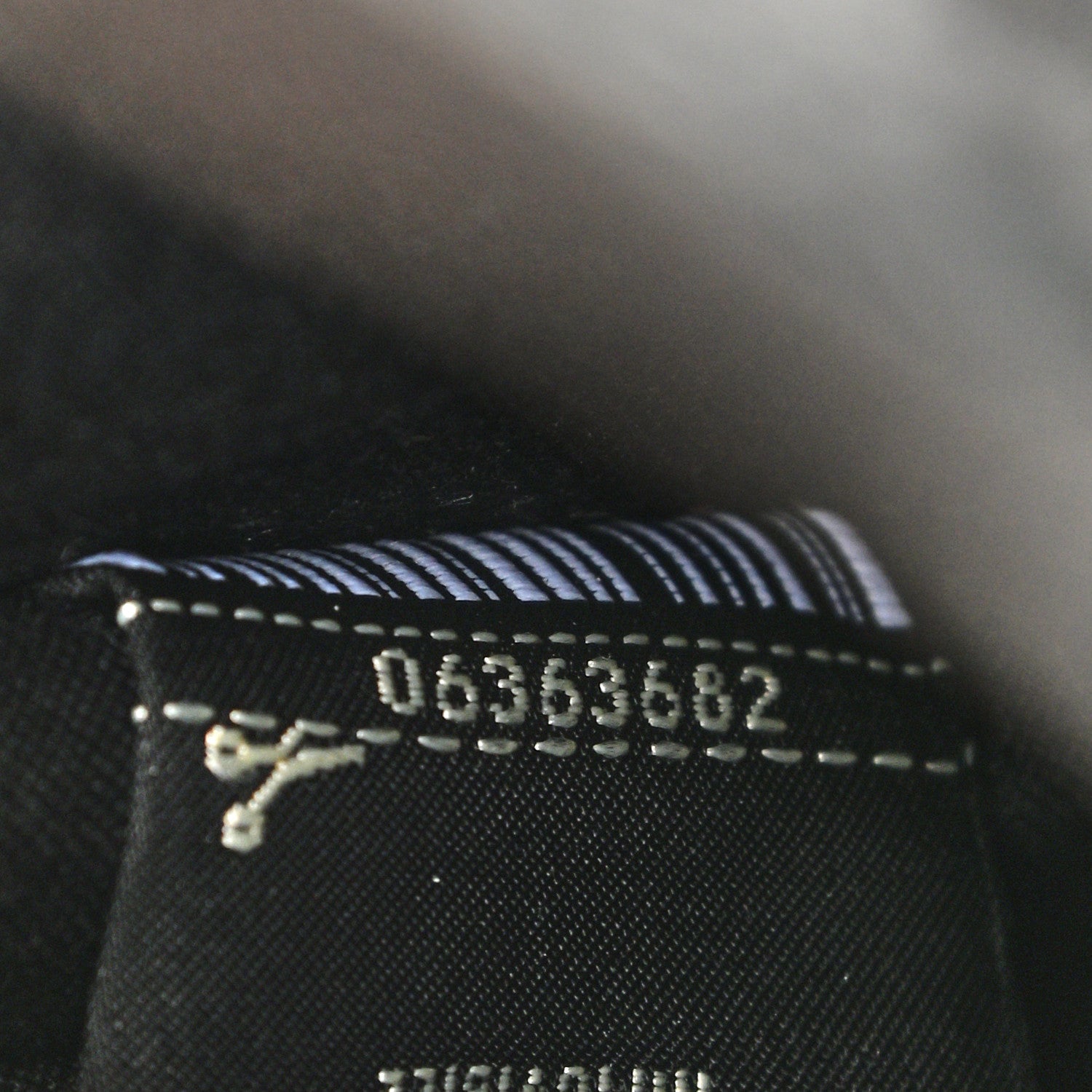 Fendi Cuoio Romano Selleria Baguette Belt Pouch Black 8 of 12