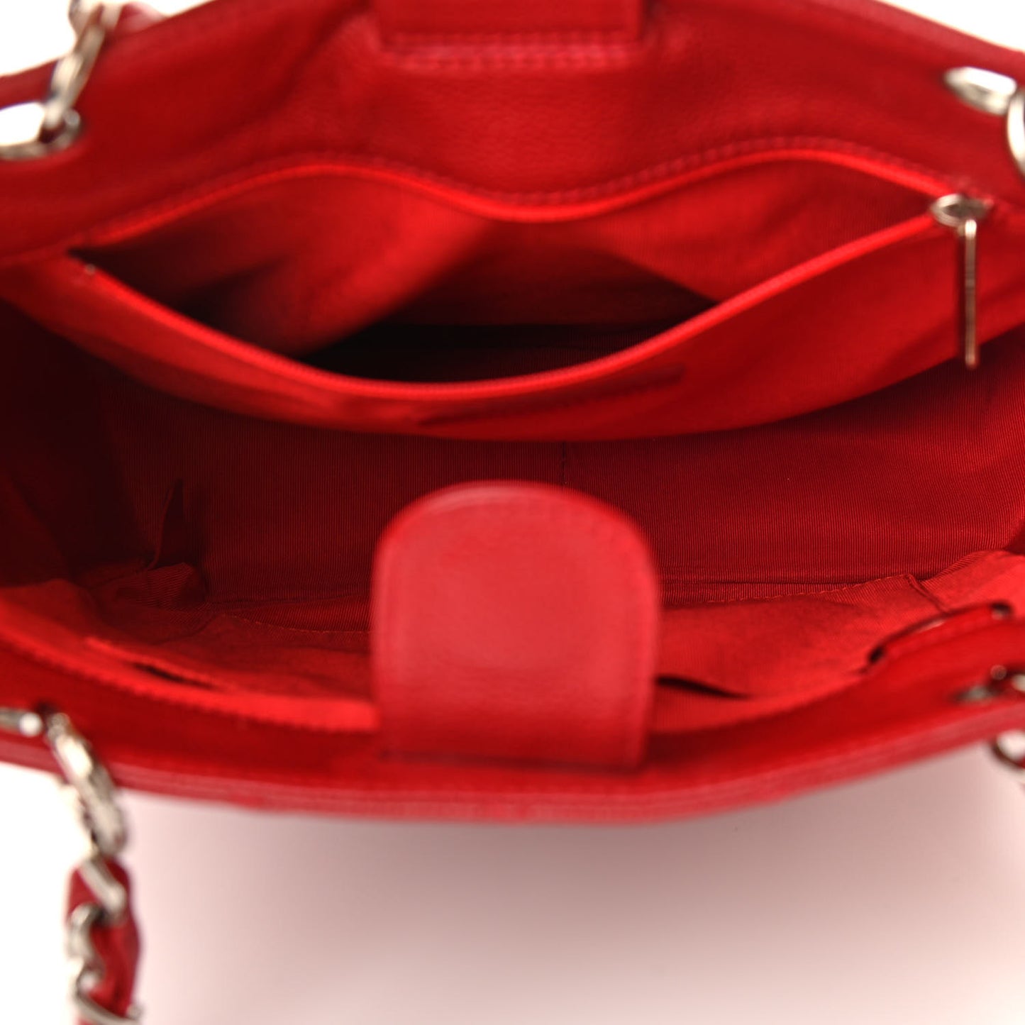 Caviar Quilted Petit Shopping Tote PST Red