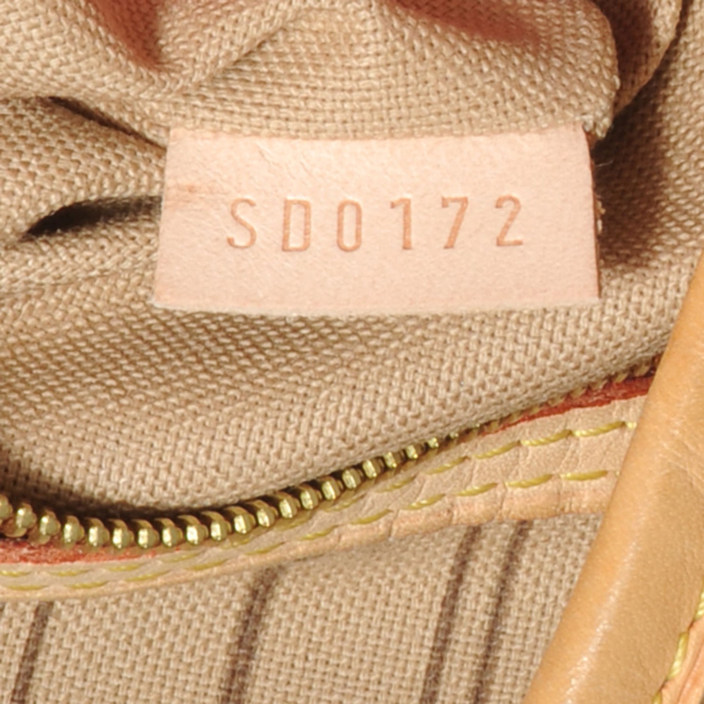 Monogram Delightful GM