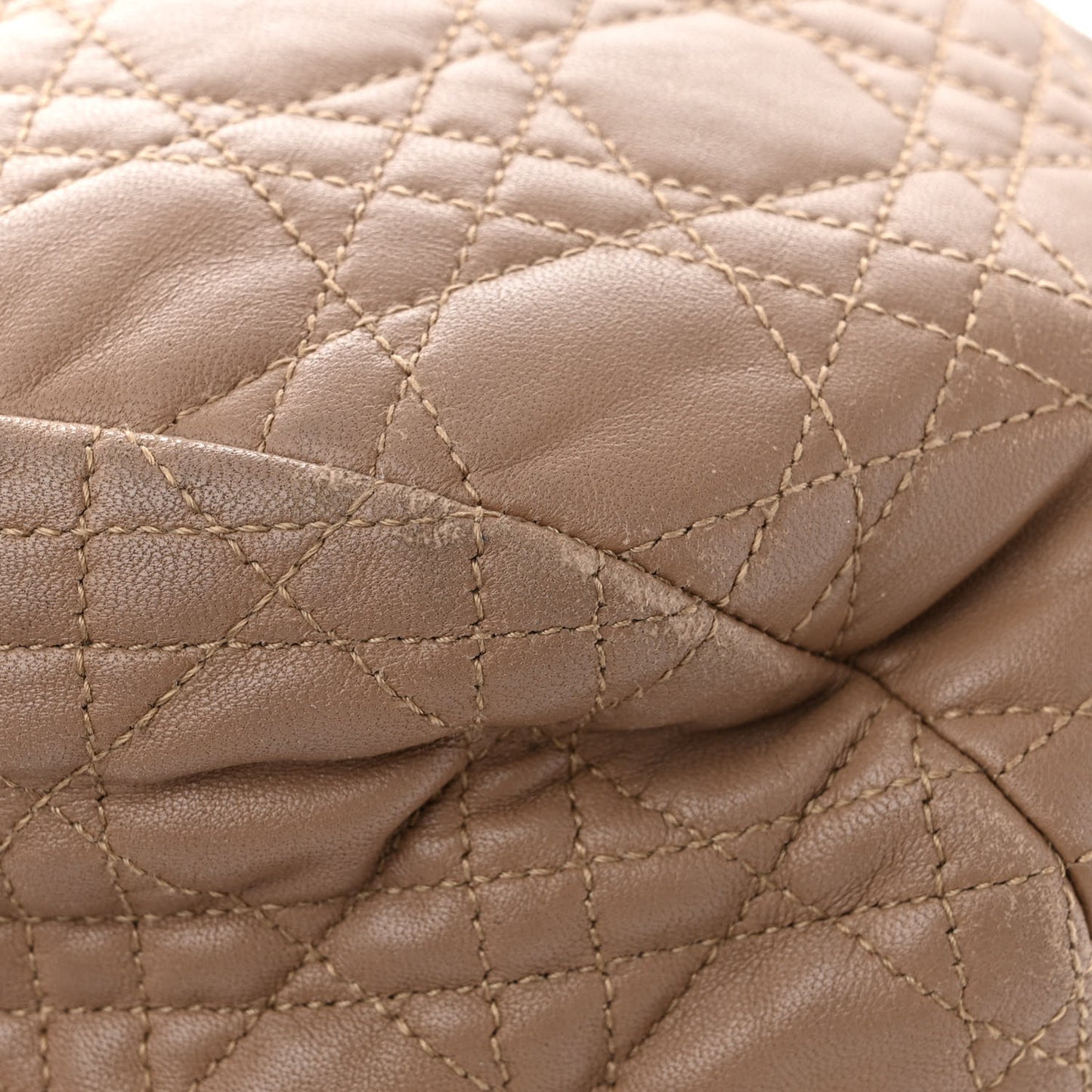 Lambskin Cannage Large Dior Soft Hobo Beige
