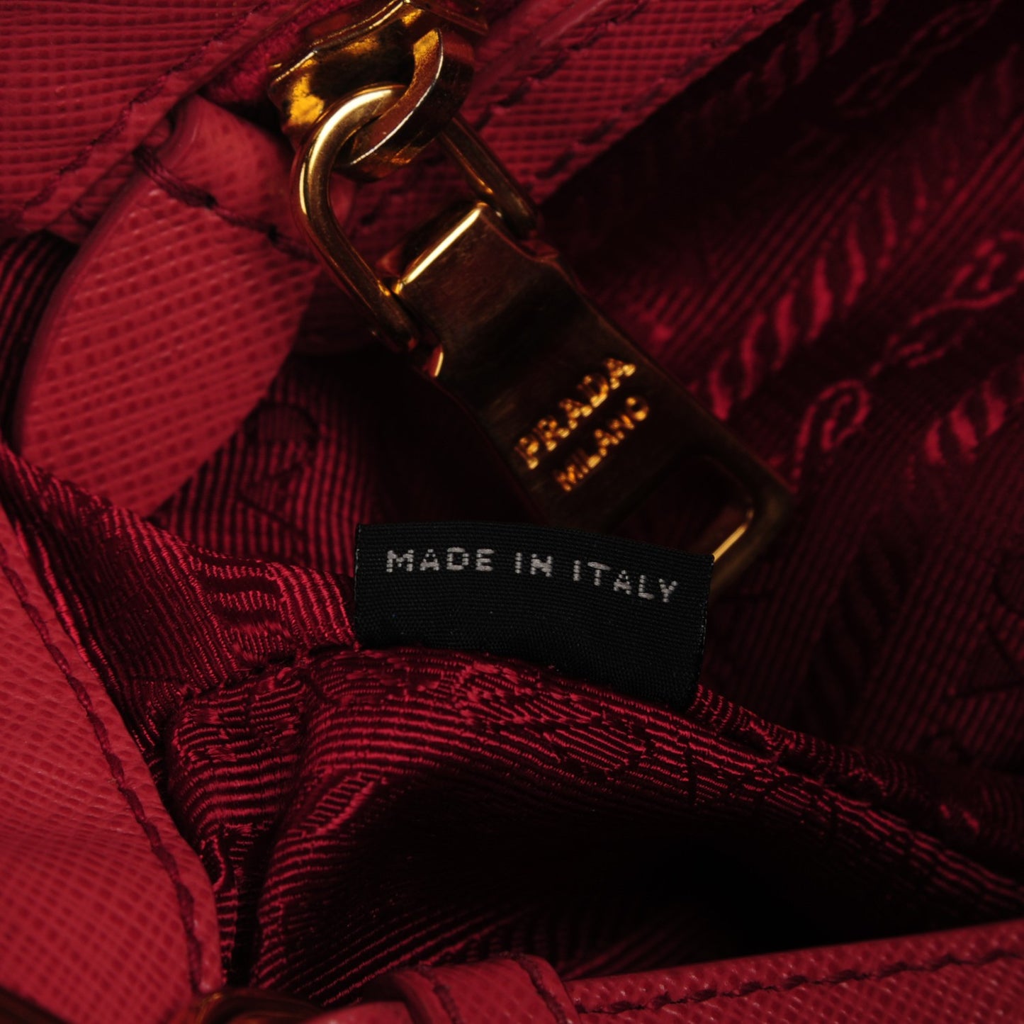 Saffiano Lux Medium Tote Tamaris