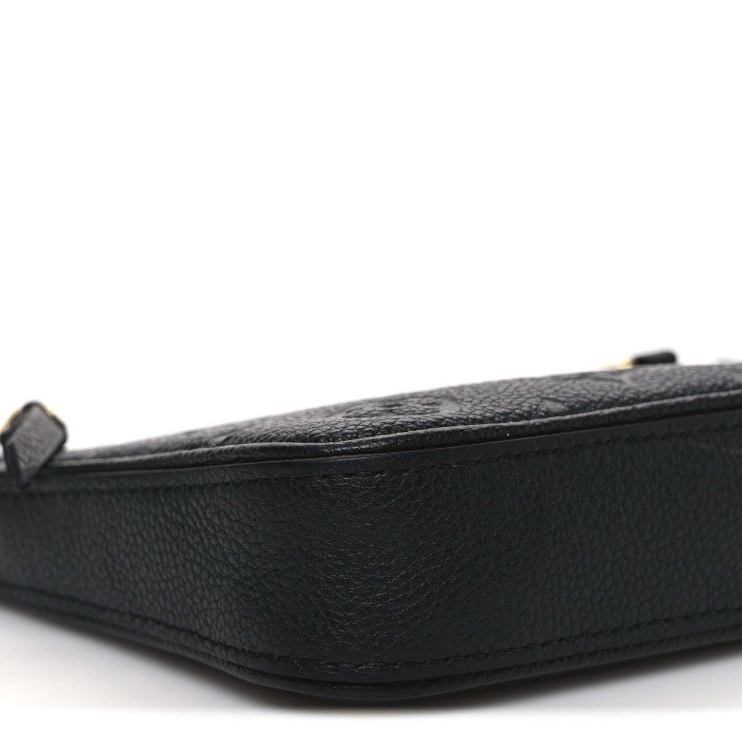 Empreinte Easy Pouch On Strap Black
