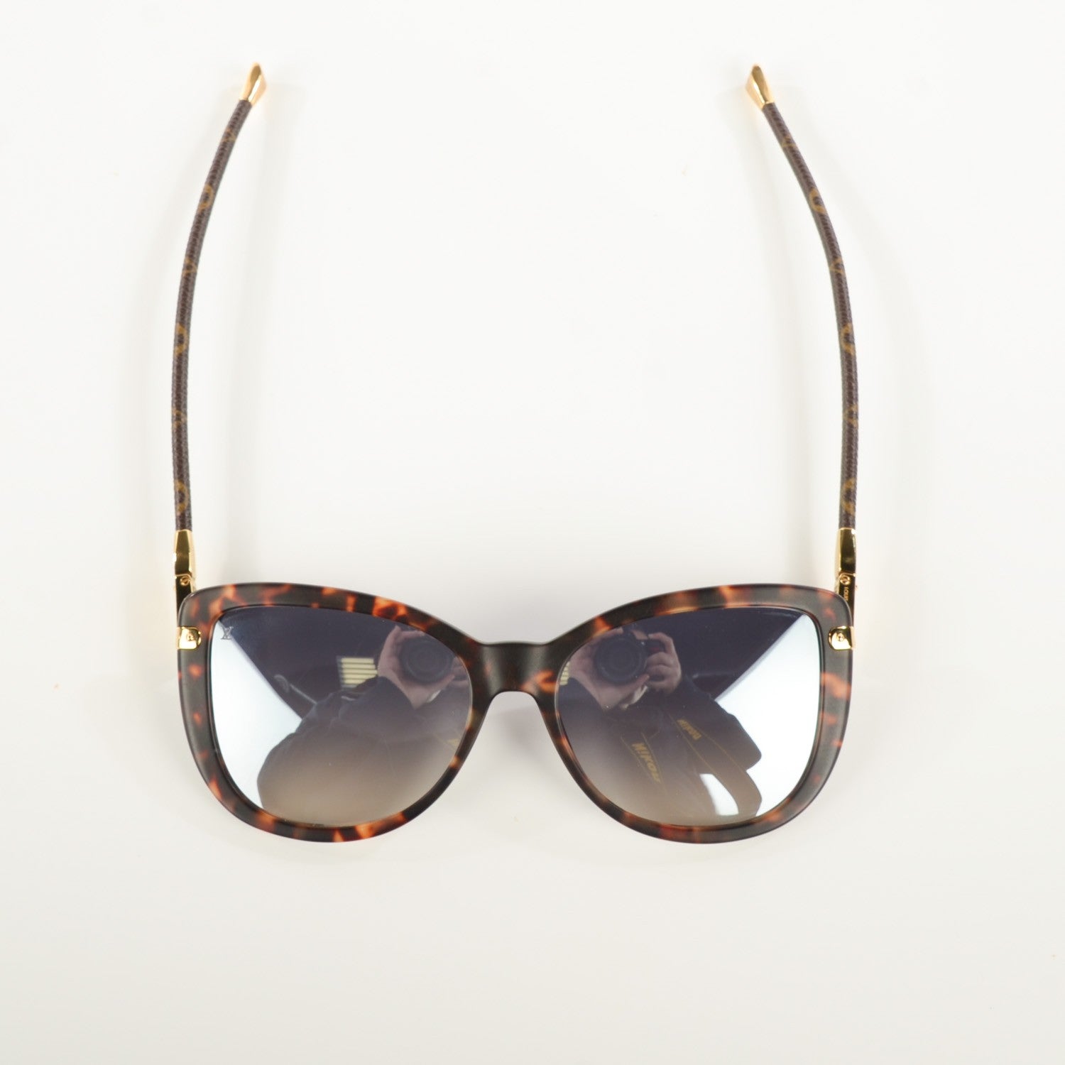 Louis Vuitton Monogram Charlotte Z0629W Sunglasses Dark Tortoise 5 of 6