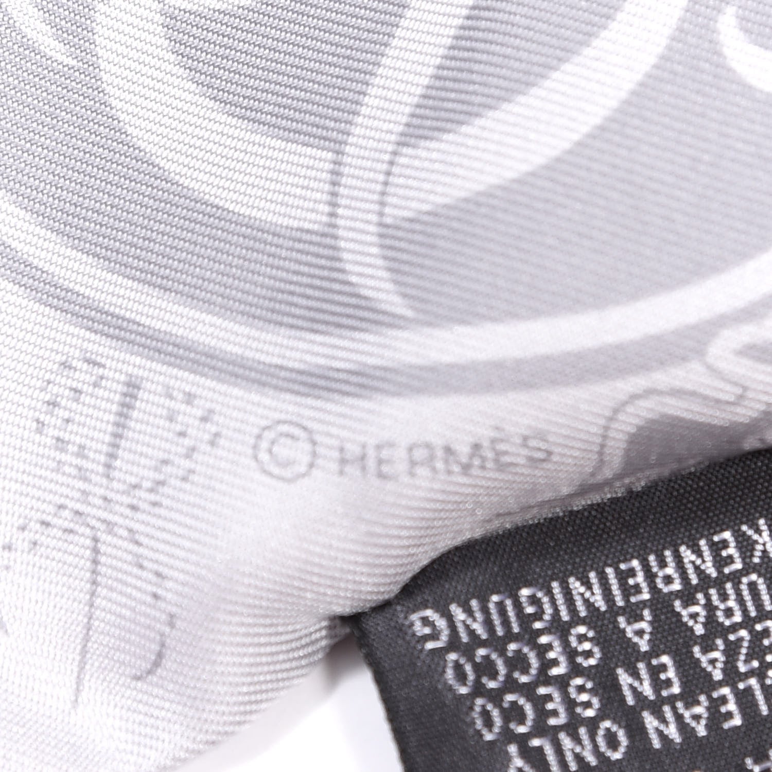 Hermes Silk Ex-Libris Les Parisie Twilly Gris Perle Jaune Soufre 3 of 4