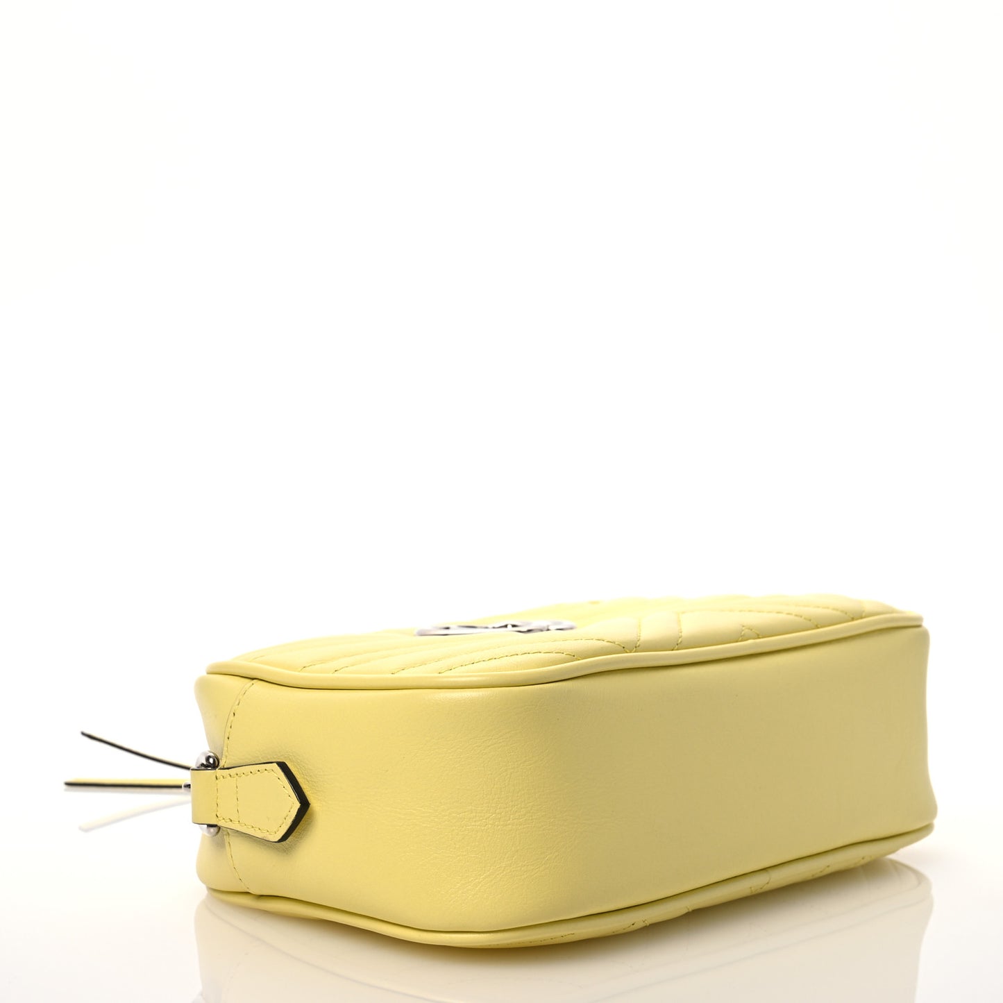 Calfskin Matelasse Small GG Marmont Chain Shoulder Bag Banana