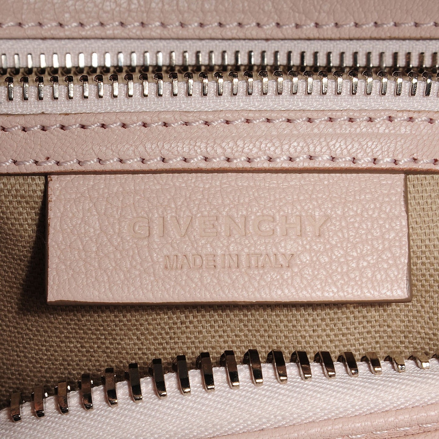 Sugar Goatskin Small Antigona Nude Pink