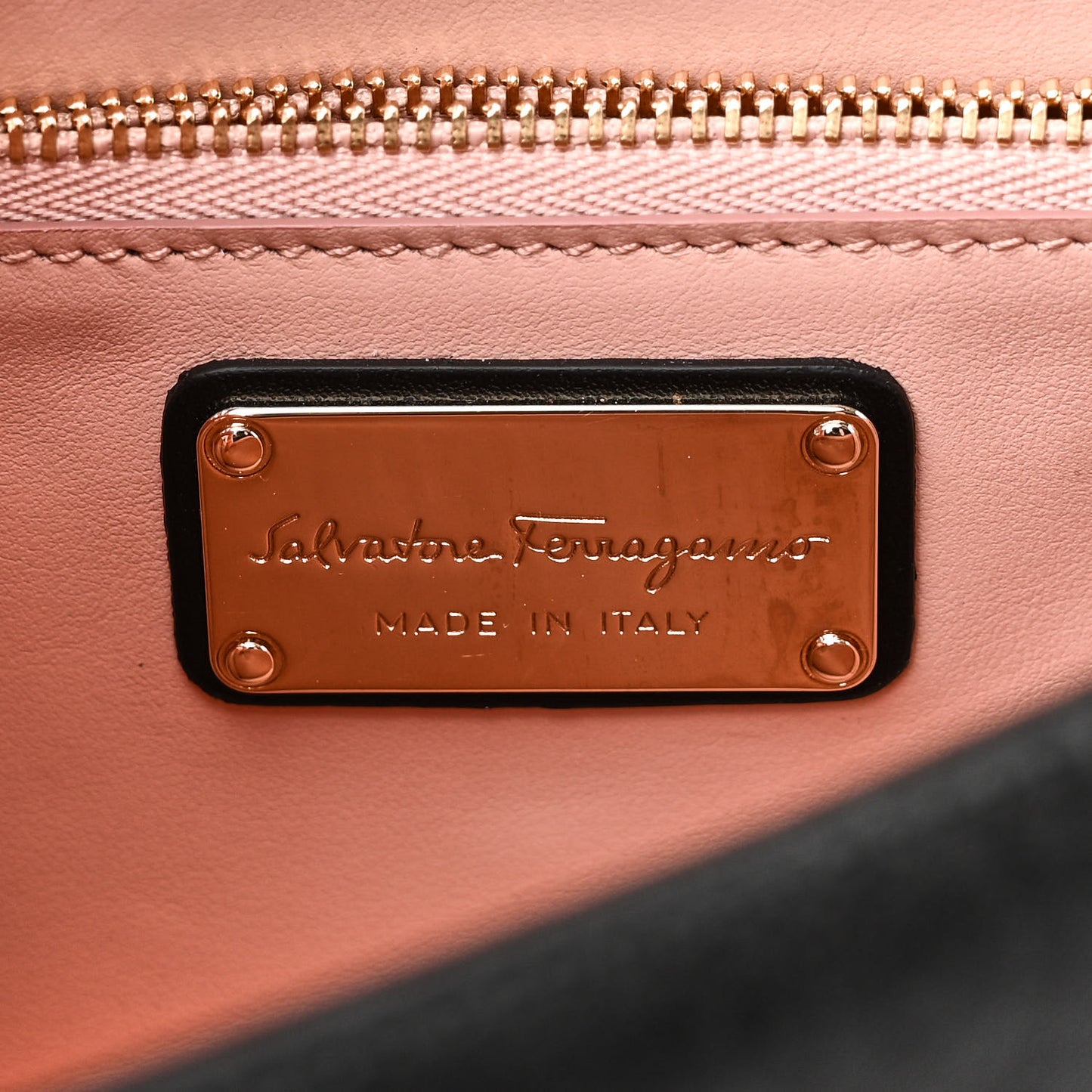 Smooth Calfskin Vara Bow Chain Flap Crossbody Blue