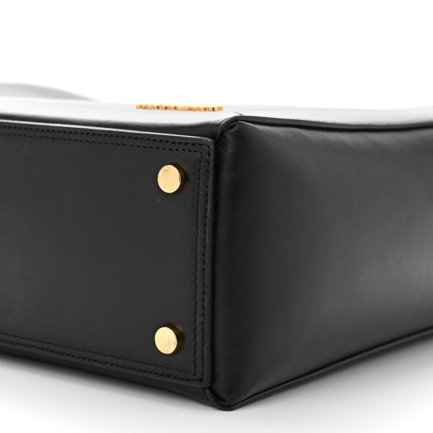 Smooth Calfskin Le Cabas Neve Tote Black