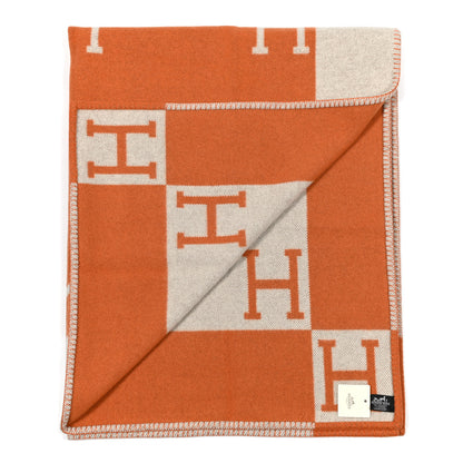 Hermes Wool Cashmere Signature Classic Avalon Blanket Ecru Potiron 2 of 3