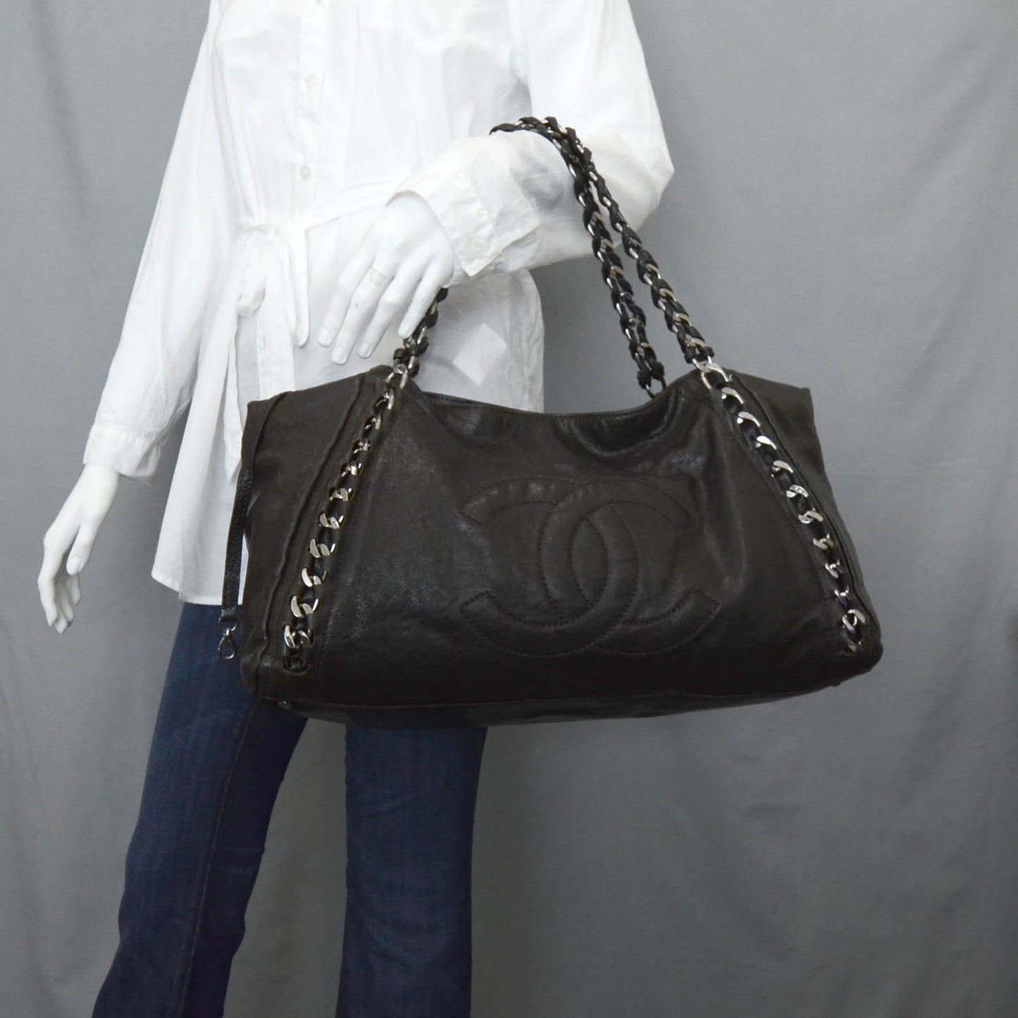 Caviar Modern Chain Tote Dark Brown