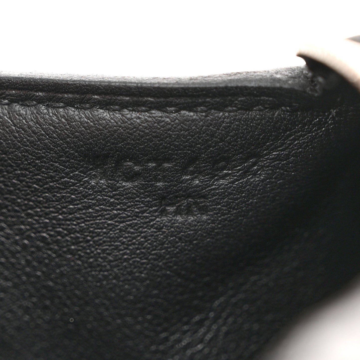 Taurillon Clemence Mini Lindy 20 Black