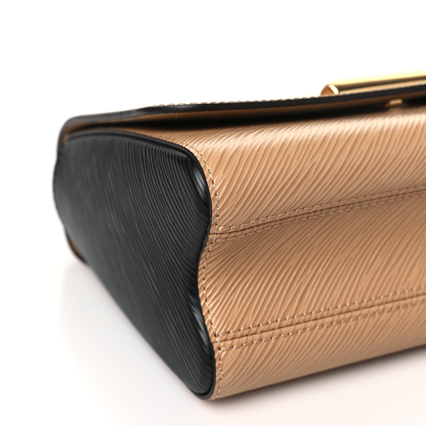 Epi Twist Shoulder Bag MM Camel