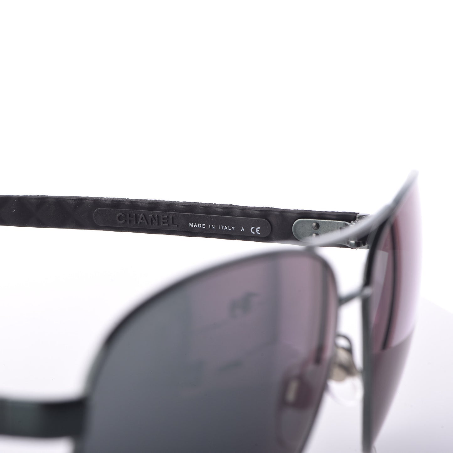 Pilot Summer Aviator Sunglasses 4204-Q Black