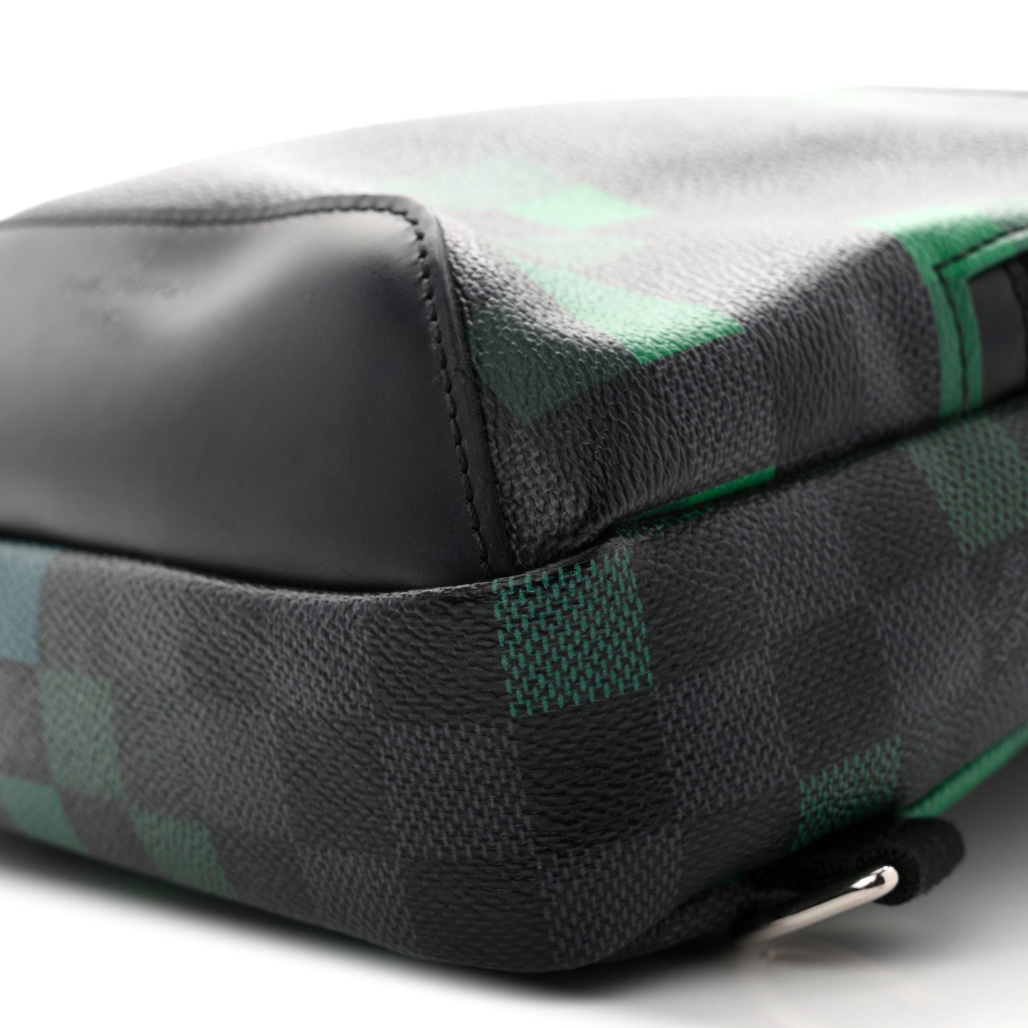 Damier Graphite Pixel Avenue Sling Backpack Vert