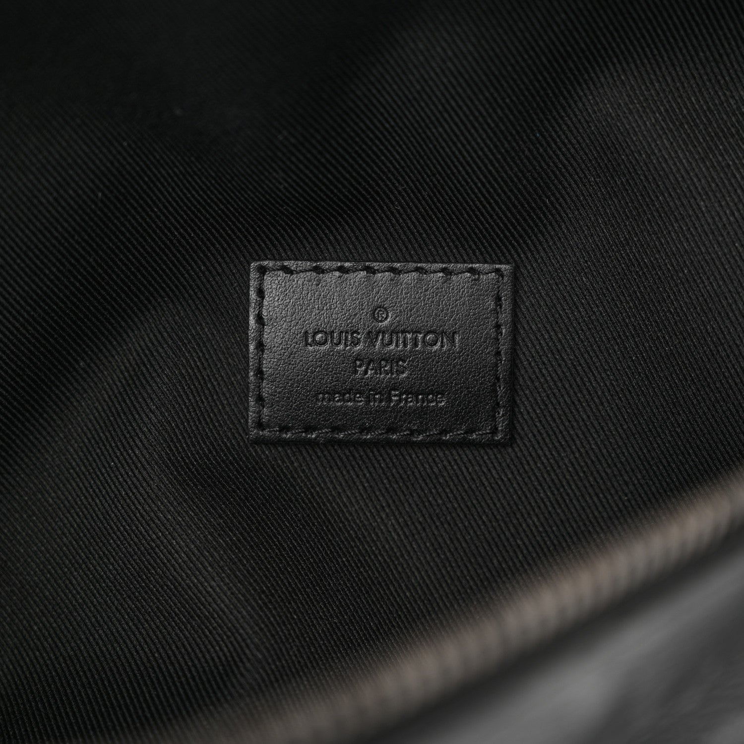 Louis Vuitton Monogram Eclipse Discovery Bumbag PM 6 of 10