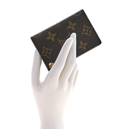 Louis Vuitton Monogram Credit Card Photo Holder 2 of 7