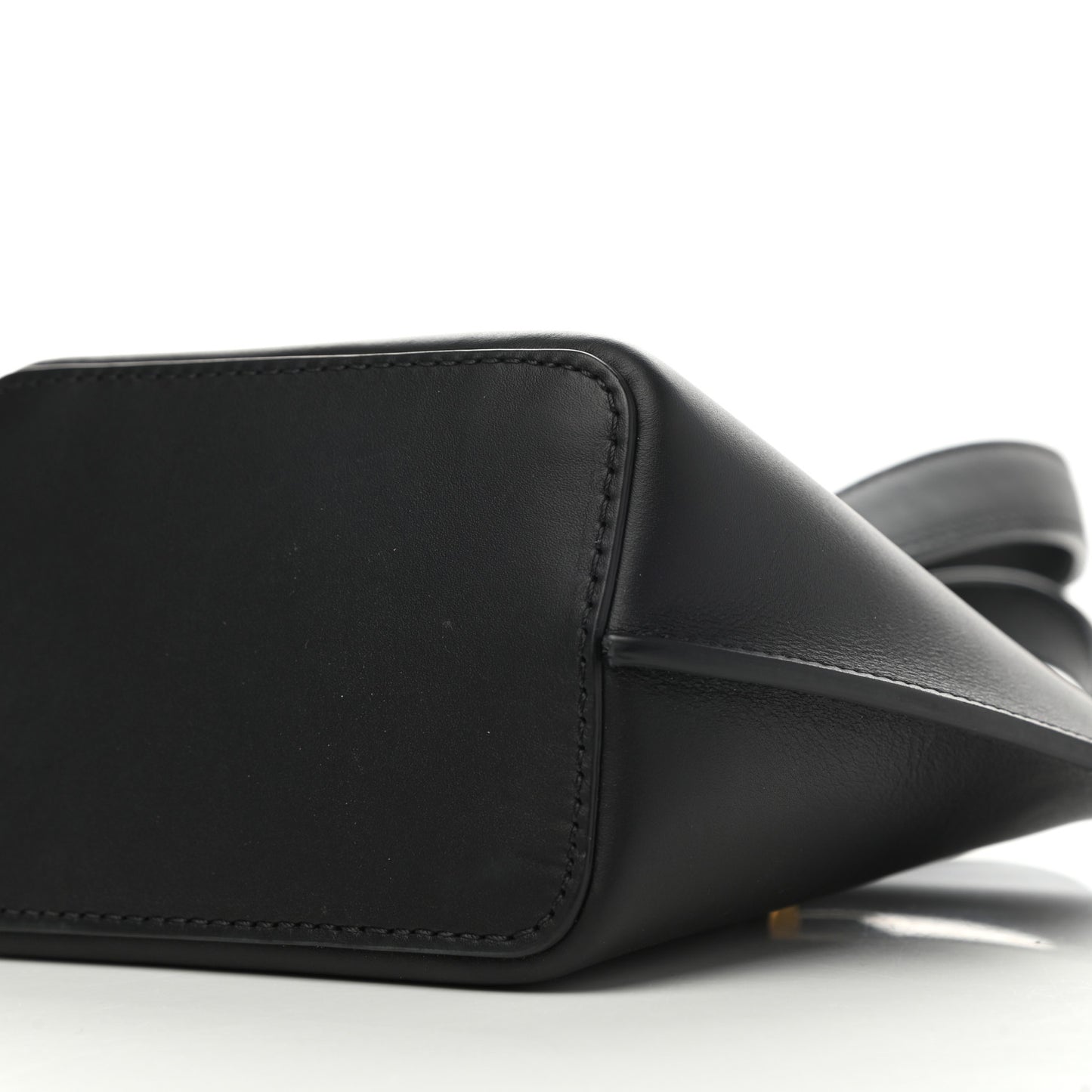 Vitello Mini Virtus Bucket Bag Black