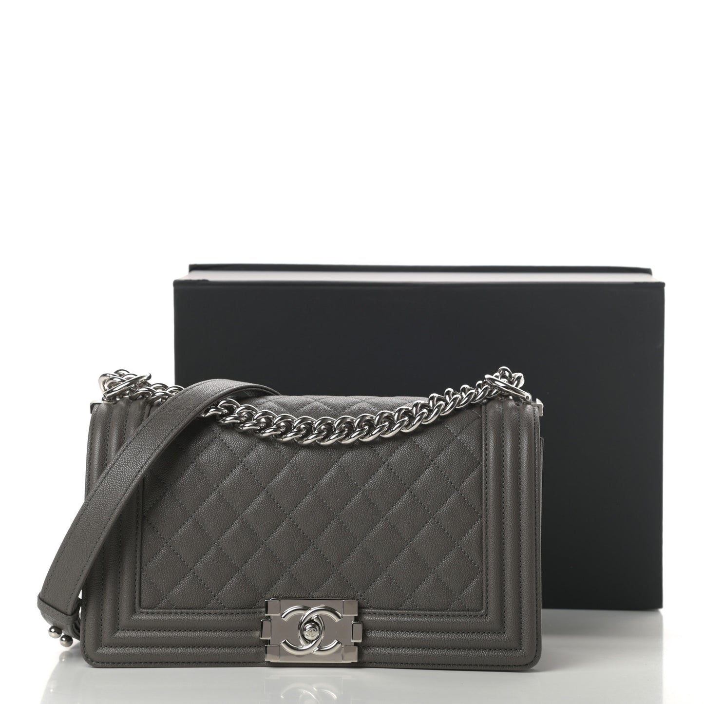Caviar Quilted Medium Boy Flap Grey