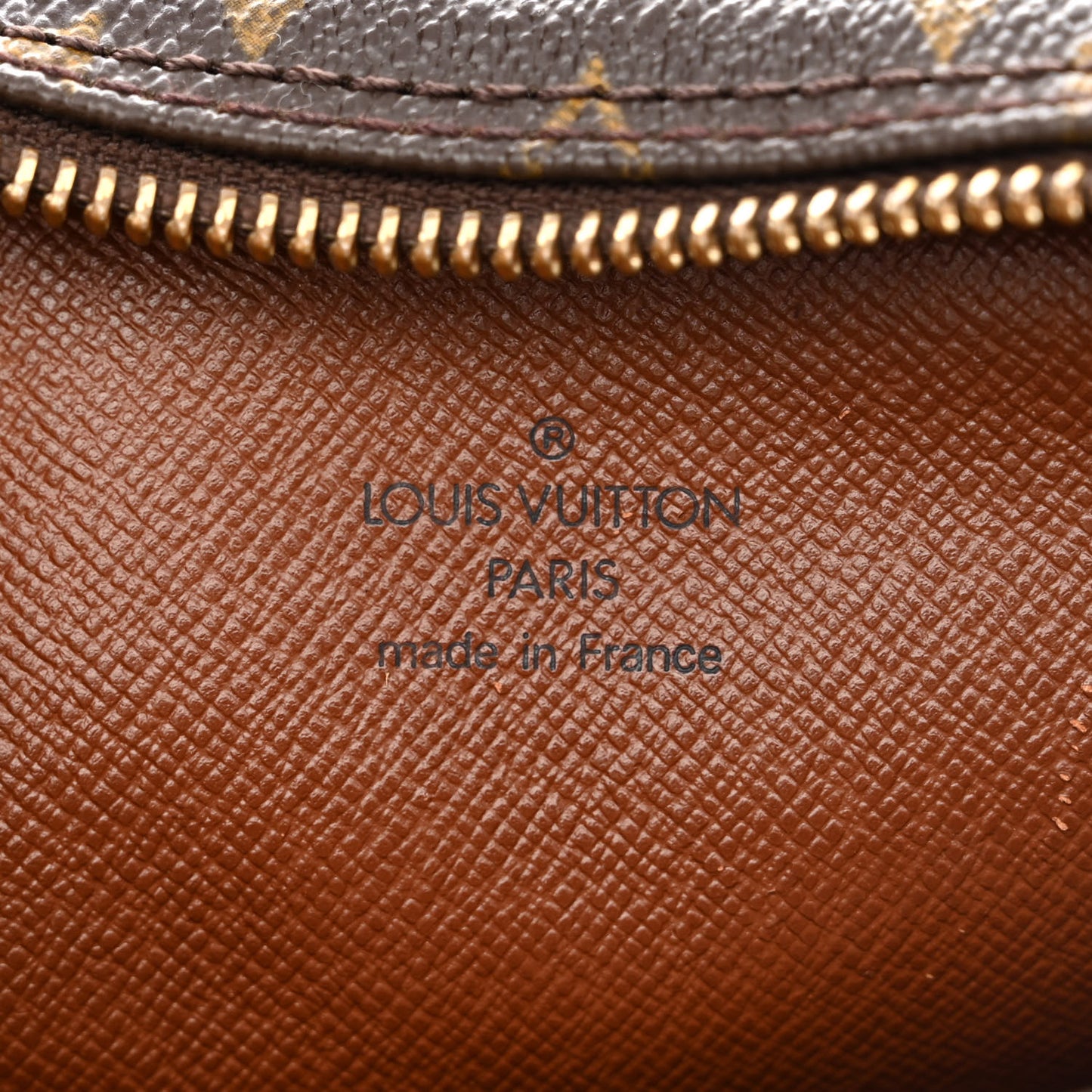 Monogram Amazone