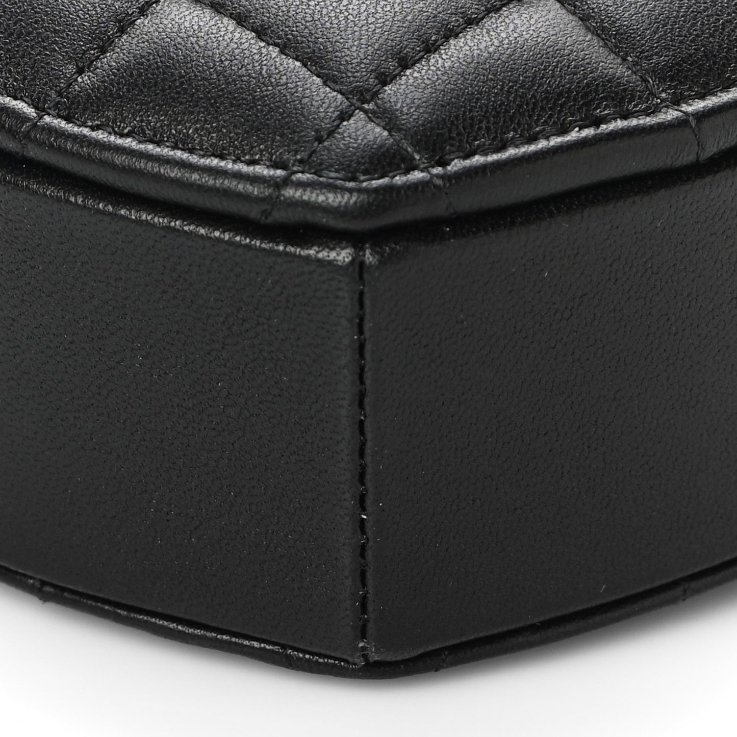 Lambskin Quilted CC In Love Heart Clutch With Chain Black