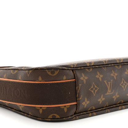Louis Vuitton Monogram Beaubourg MM Messenger Bag 9 of 11