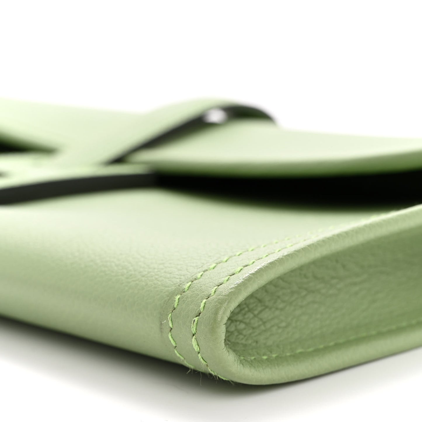 Evercolor Jige Elan 29 Clutch Vert Criquet