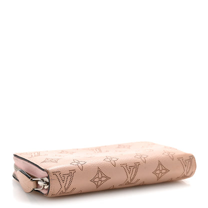 Louis Vuitton Mahina Zippy Wallet Magnolia 4 of 12