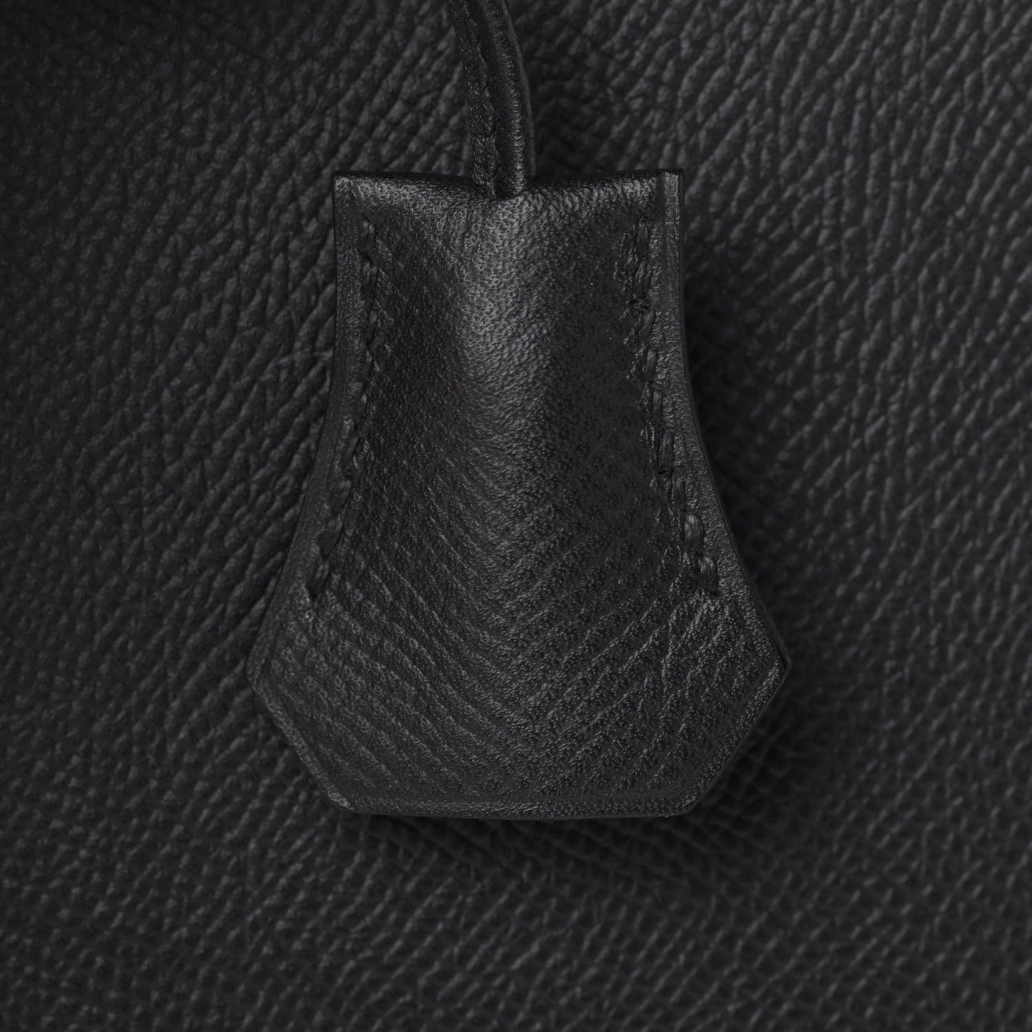 Epsom Kelly Sellier 35 Black