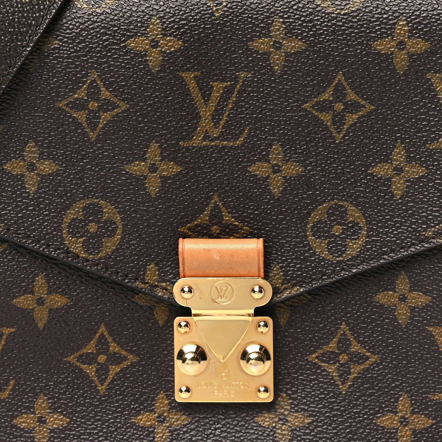 Monogram Pochette Metis