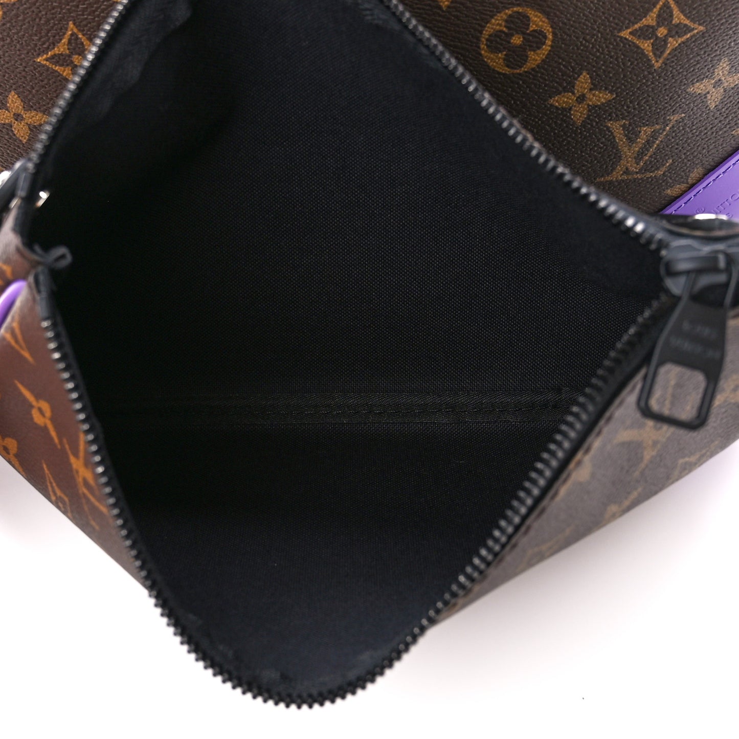 Monogram Macassar Trio Messenger Purple Purple