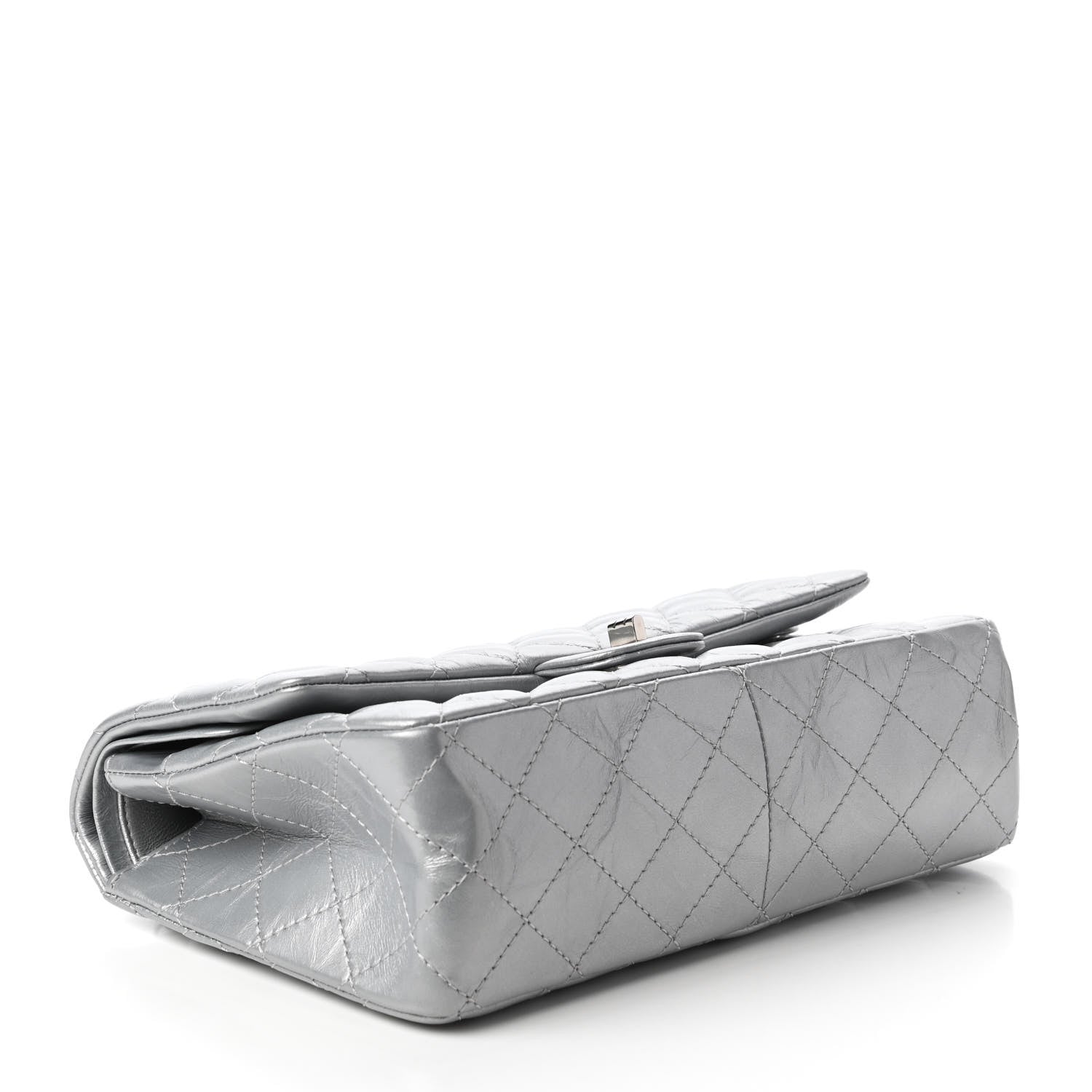 Chanel Metallic Aged Calfskin 2.55 Reissue 225 Flap Silver 4 of 10