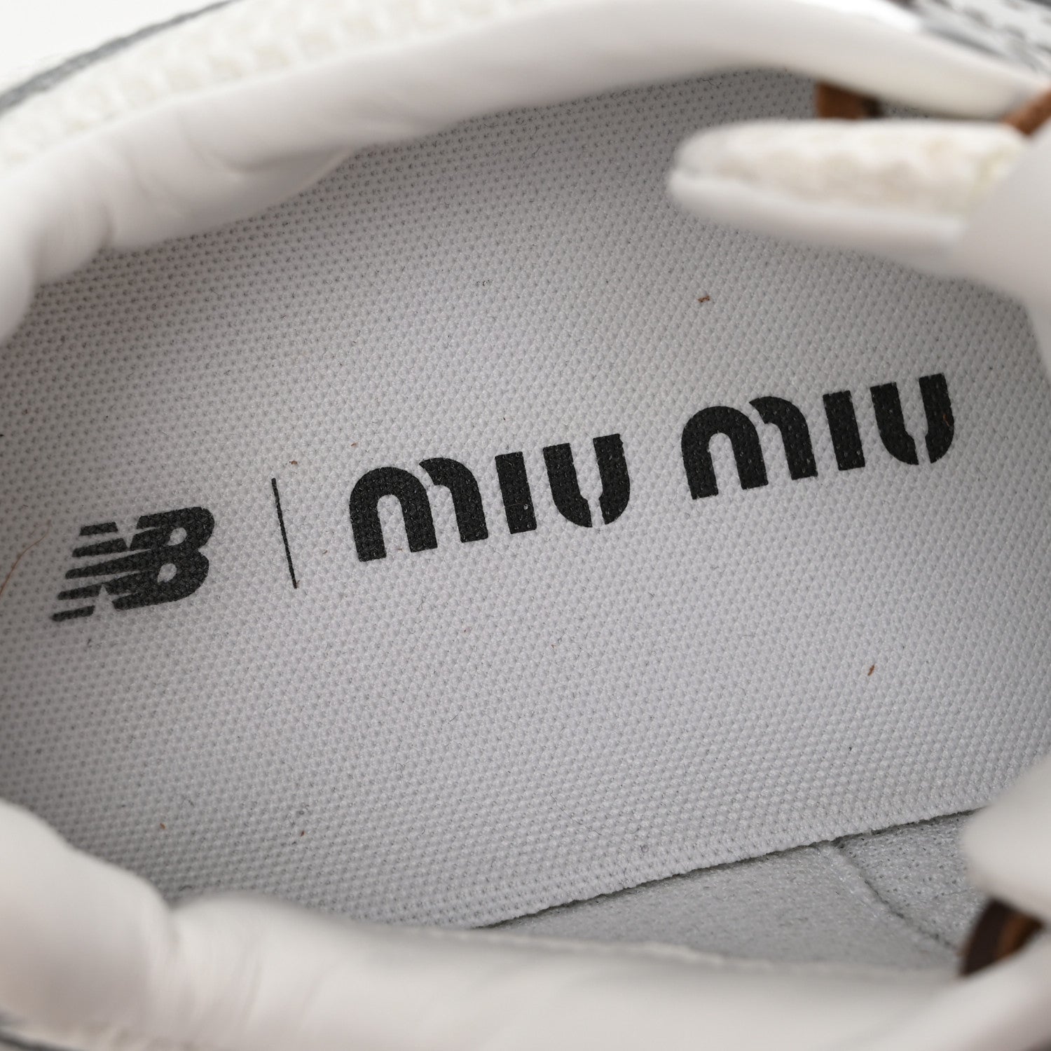 Miu Miu X NEW BALANCE Metallic Calfskin Mesh 530 SL Sneakers 37.5 Argento 8 of 11