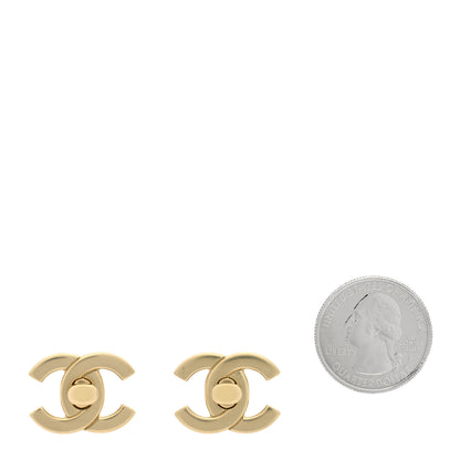 Chanel Metal CC Turnlock Interchangeable Earrings Gold 3 of 7