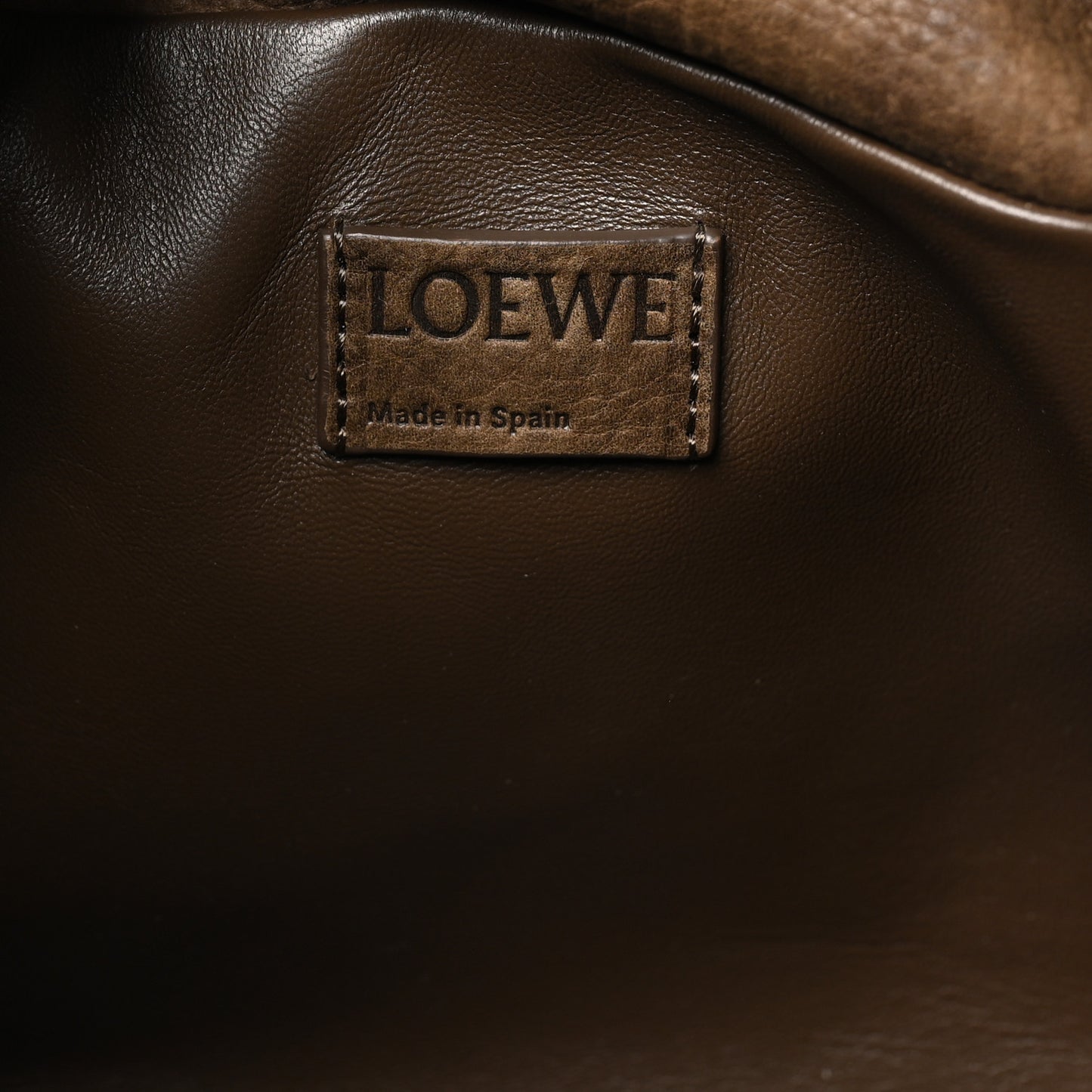Grained Nubuck Medium Flamenco Knot Bag Tundra