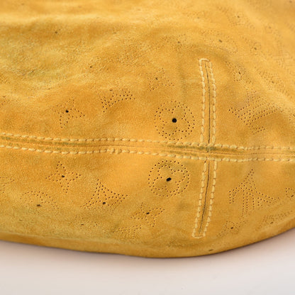 Louis Vuitton Suede Mahina Onatah GM Maize 9 of 10