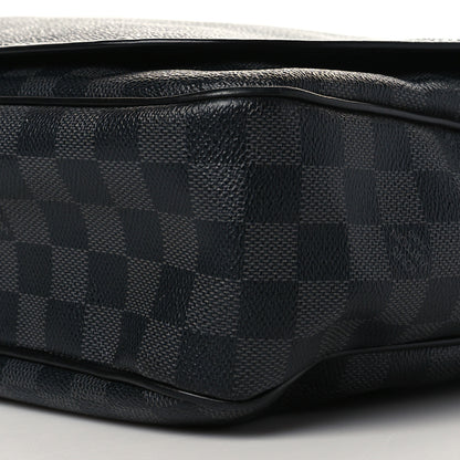 Louis Vuitton Damier Graphite Daniel GM 9 of 9